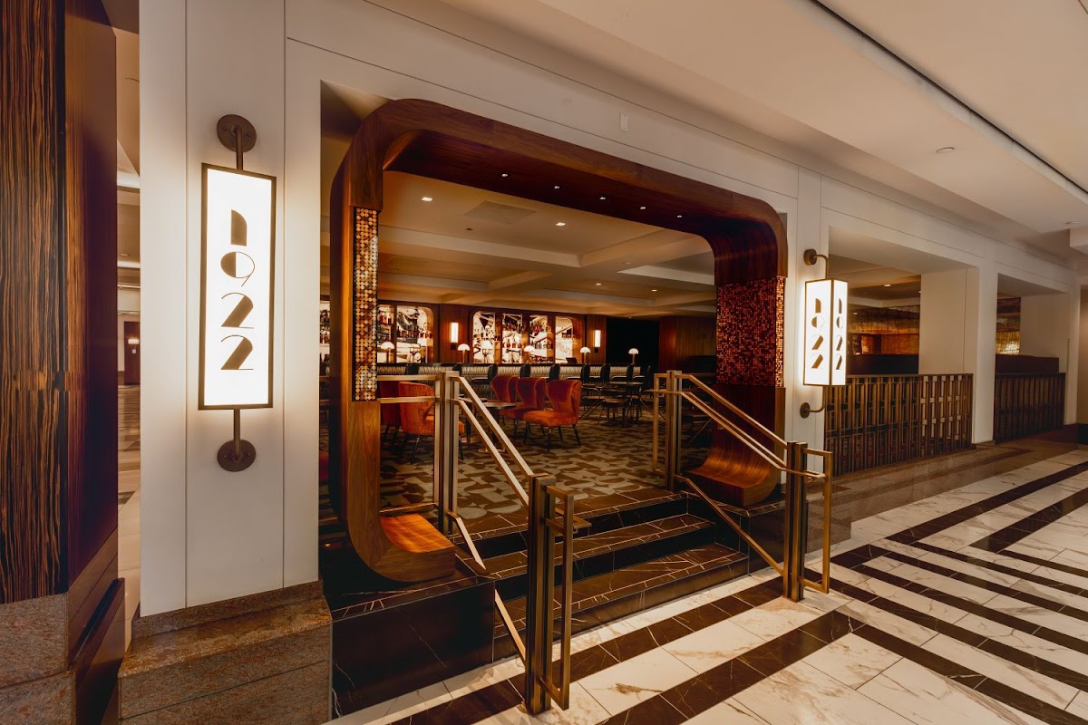 1922 Bar & Lounge - Romantic date spot in Albuquerque