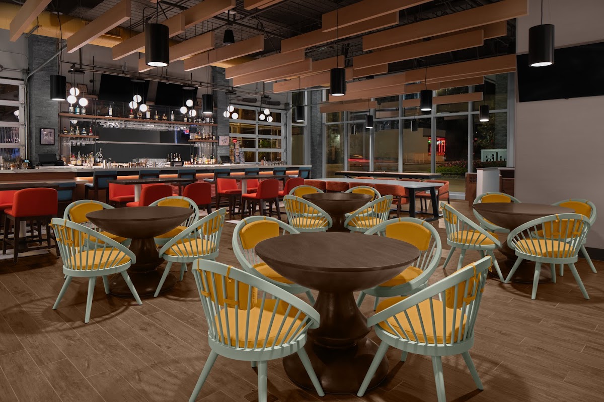 1st Ward Social, Foto 1
