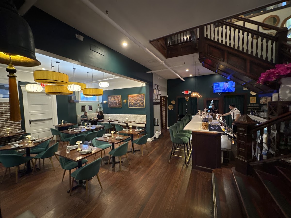 26 Thai Kitchen & Bar (Midtown) 4