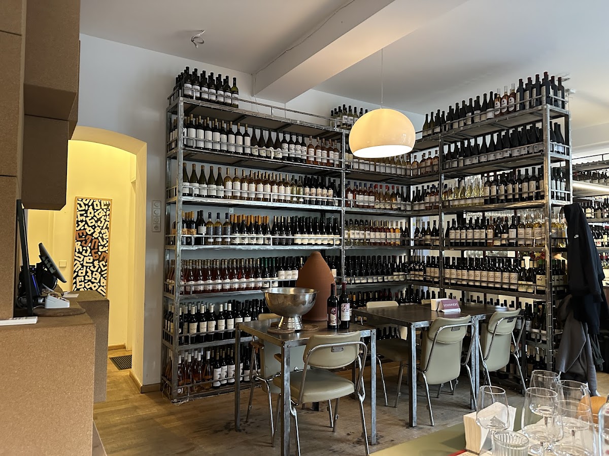8000 Vintages, foto 3