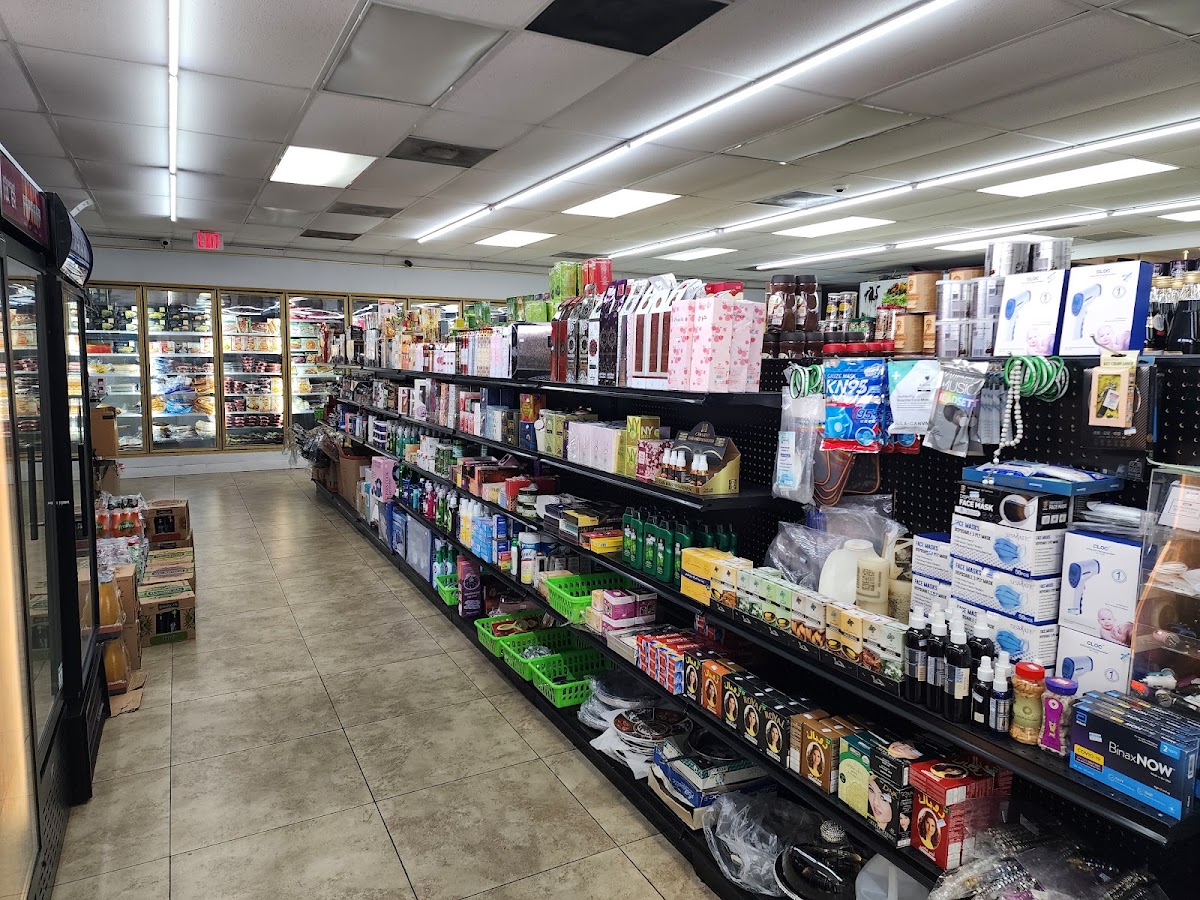 Aladdin Mediterranean Restaurant and Supermarket,halal food, foto 3