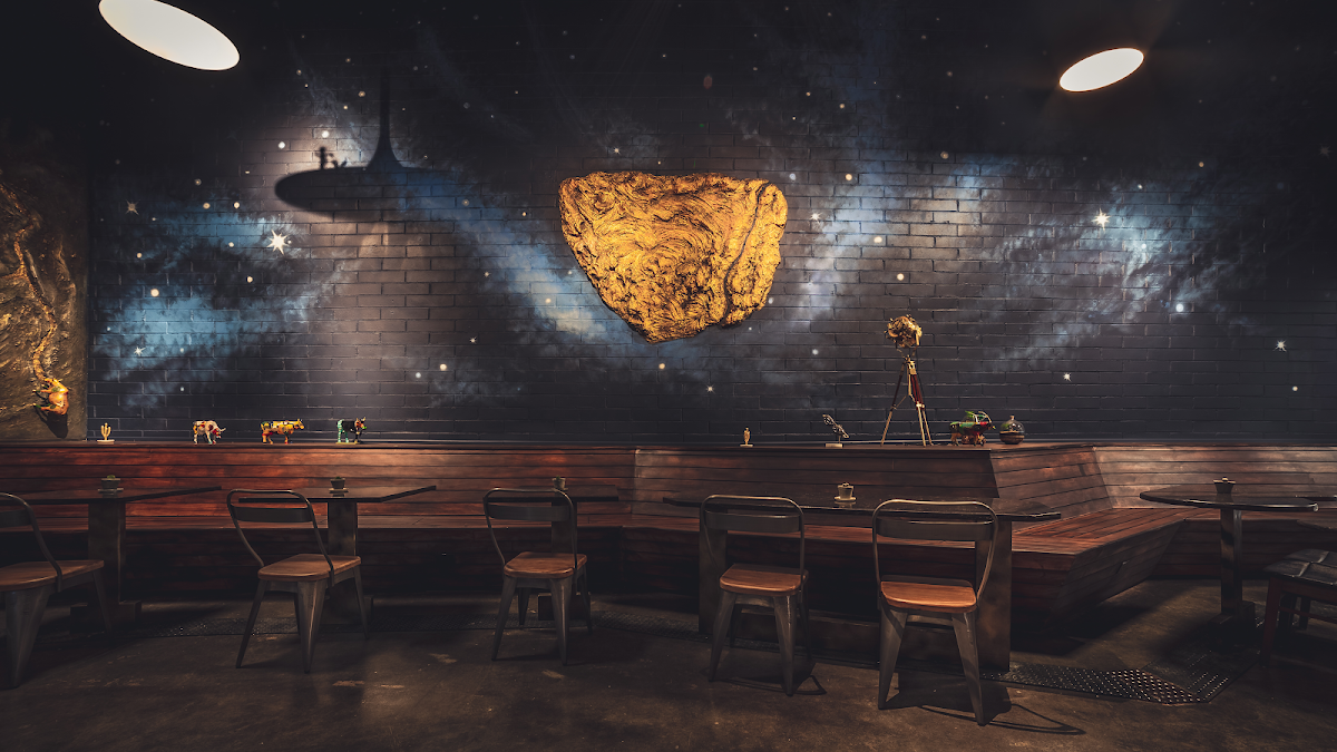 Alchemist Trading Co., Foto 1