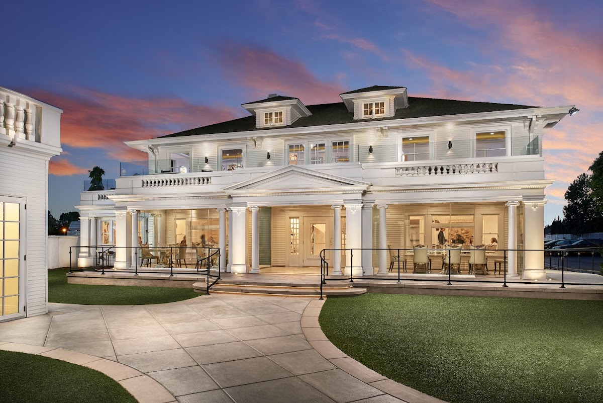 Anaheim White House, Foto 4