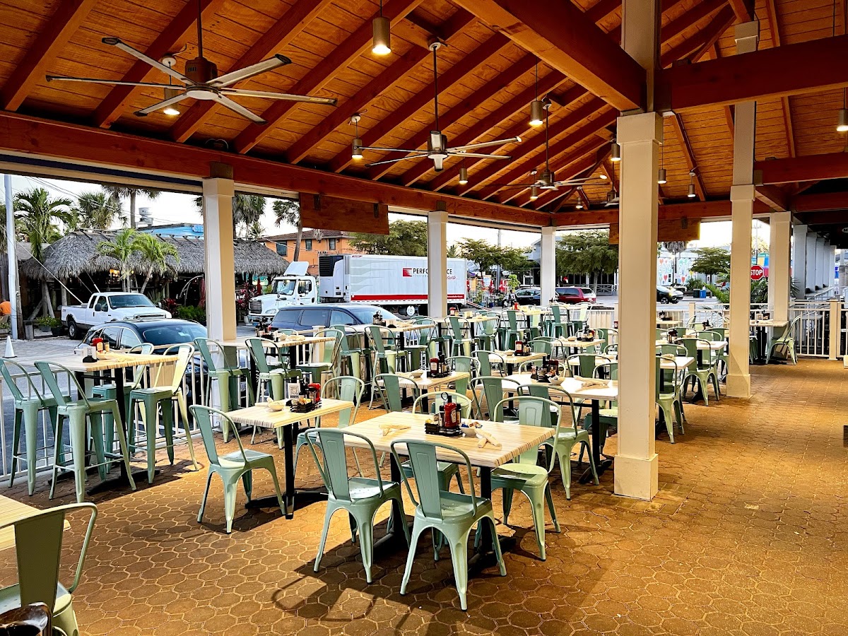 Another Broken Egg Cafe, foto 1
