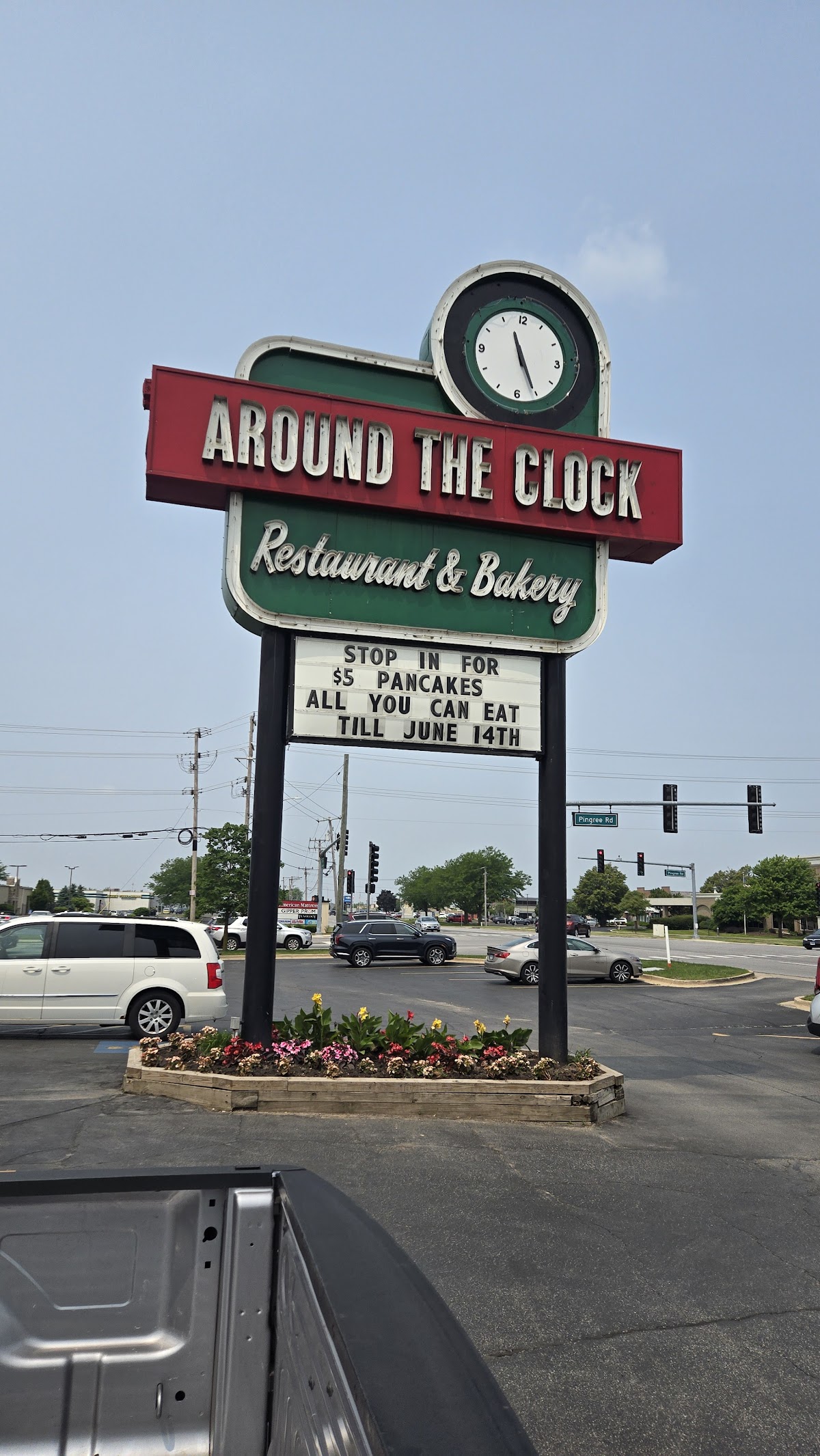 Around the Clock Restaurant, photo 3