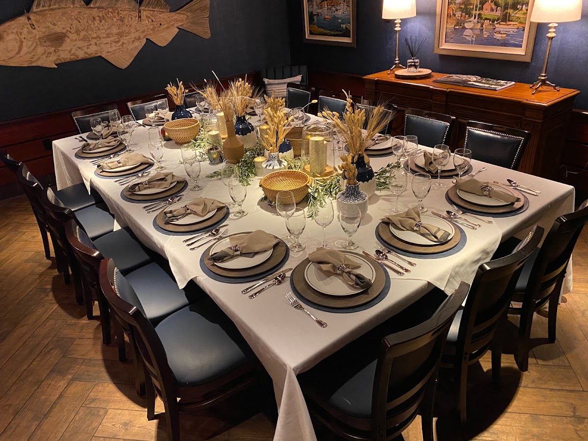 Atlantic Fish Company - Romantic date spot in Boston