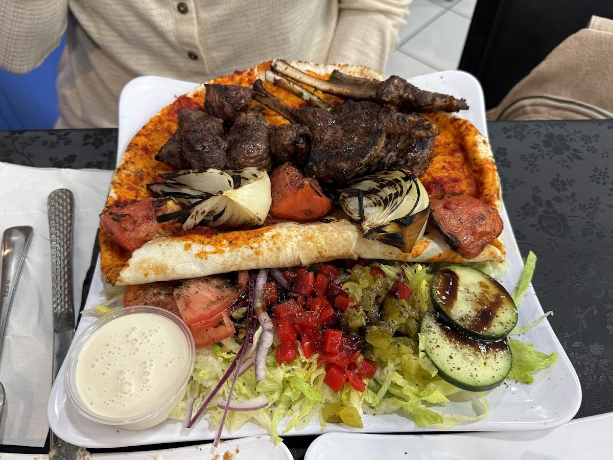 Baghdad Restaurant Westvale Plaza, foto 3