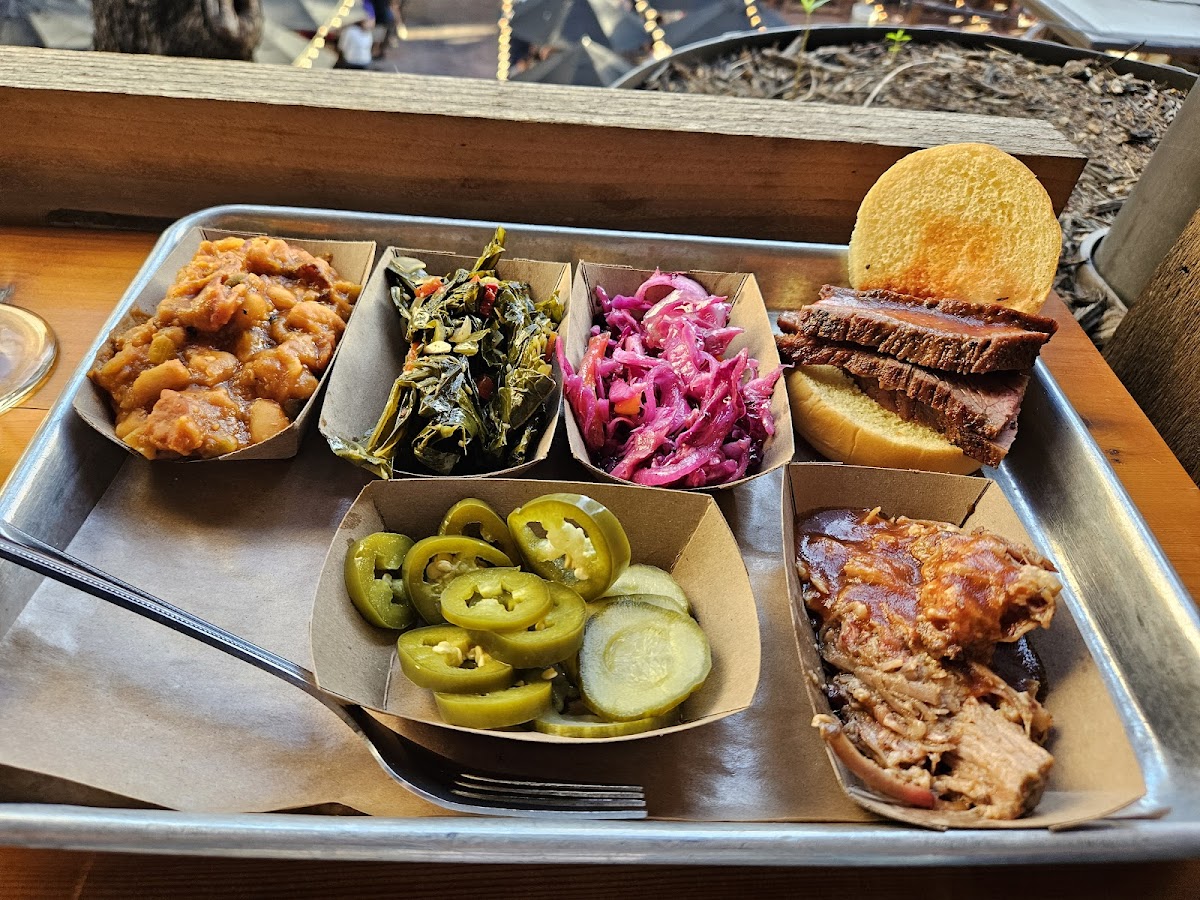 Banger's Sausage House & Beer Garden, foto 3