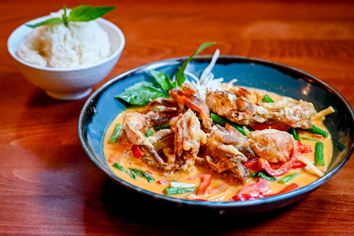 Bangkok Bento Thai Kitchen and Sushi bar 2