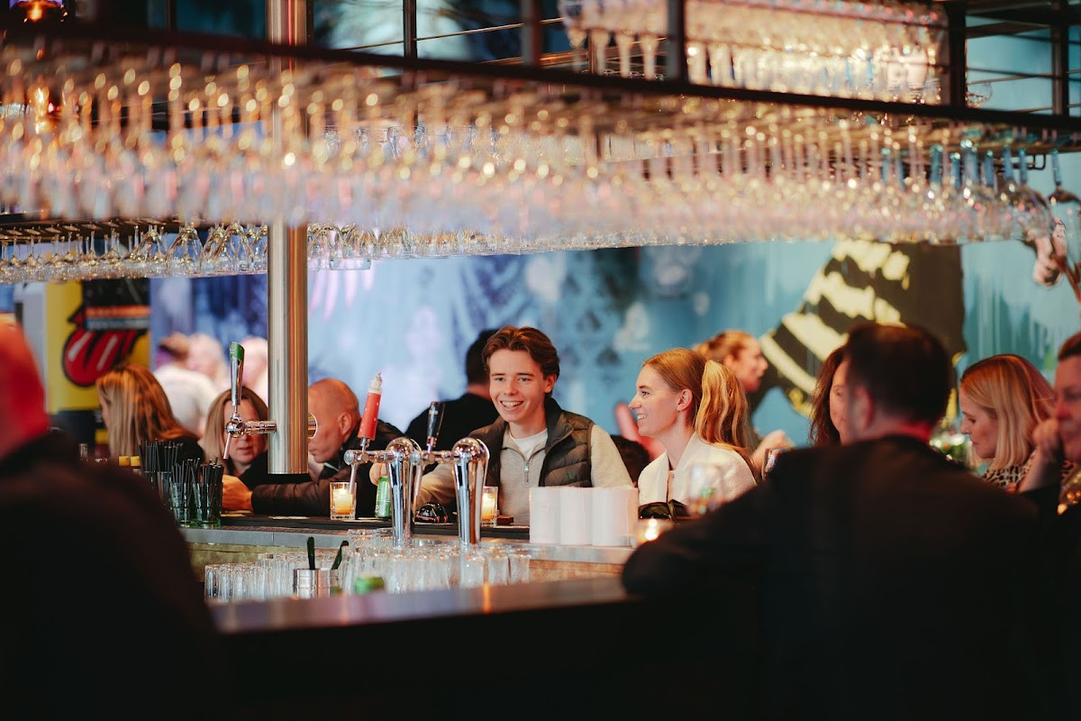 BAUT Backstage - Romantic date spot in Amsterdam