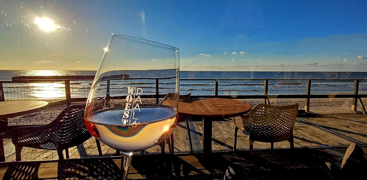Beach Restaurant WOEST, Foto 1