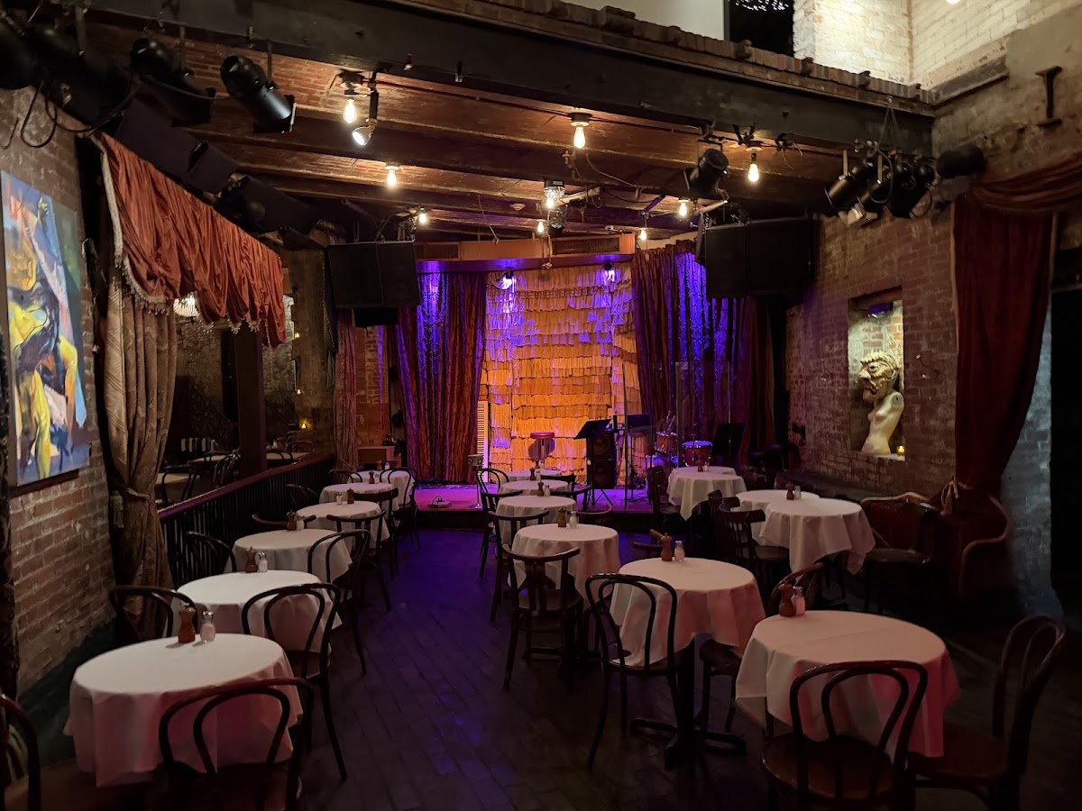 Beehive Restaurant 4