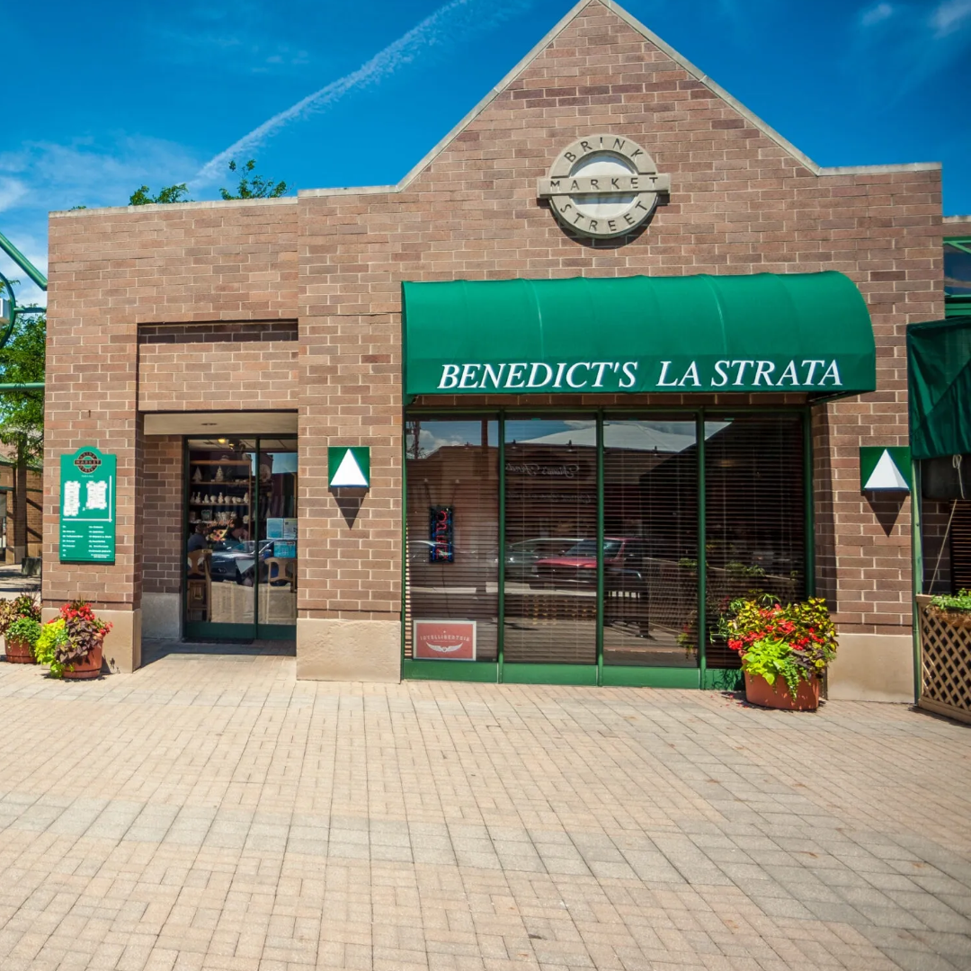 Benedict's La Strata, photo 1