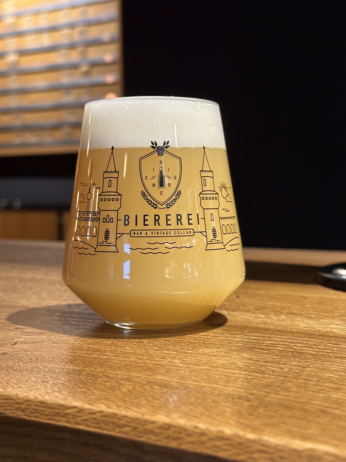 Biererei Bar & Vintage Cellar, photo 3