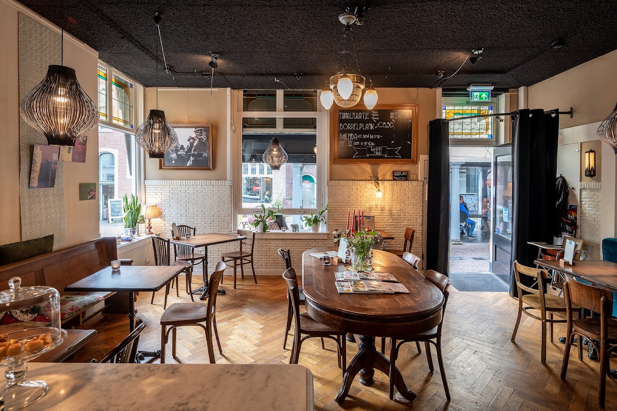 bijHein | Lunchcafé & Groepslocatie in het Hart van Amersfoort – Wanneer kom jij gezellig langs?, foto 1
