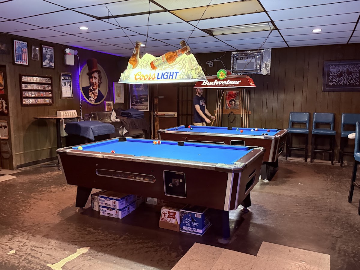 Billy's Tavern 3