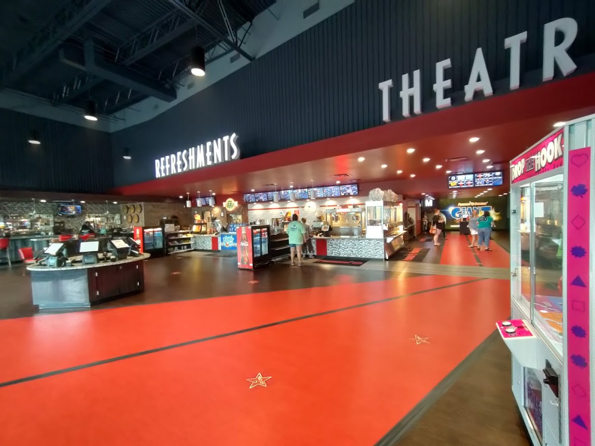 Birmingham Premiere LUX Cine GSX & Pizza Pub 3