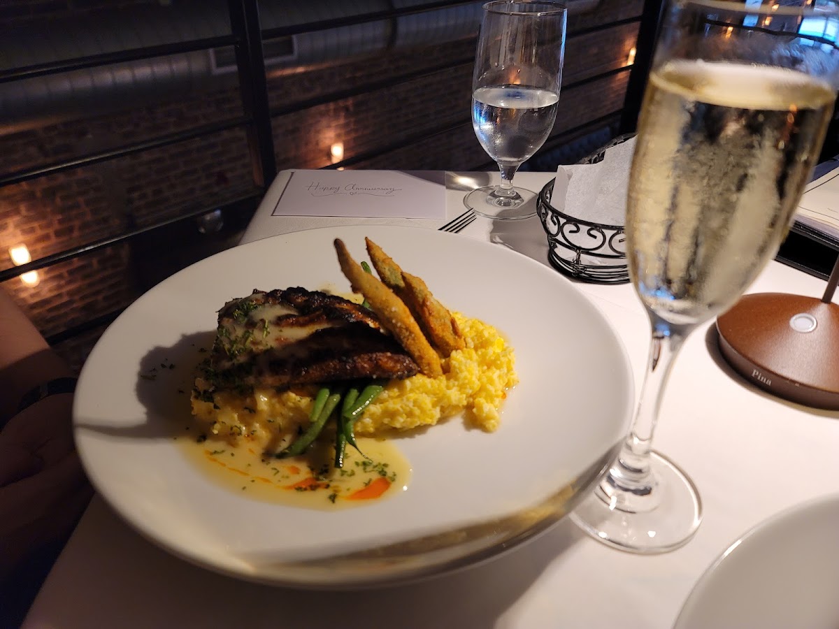 Bistro Two Eighteen 3
