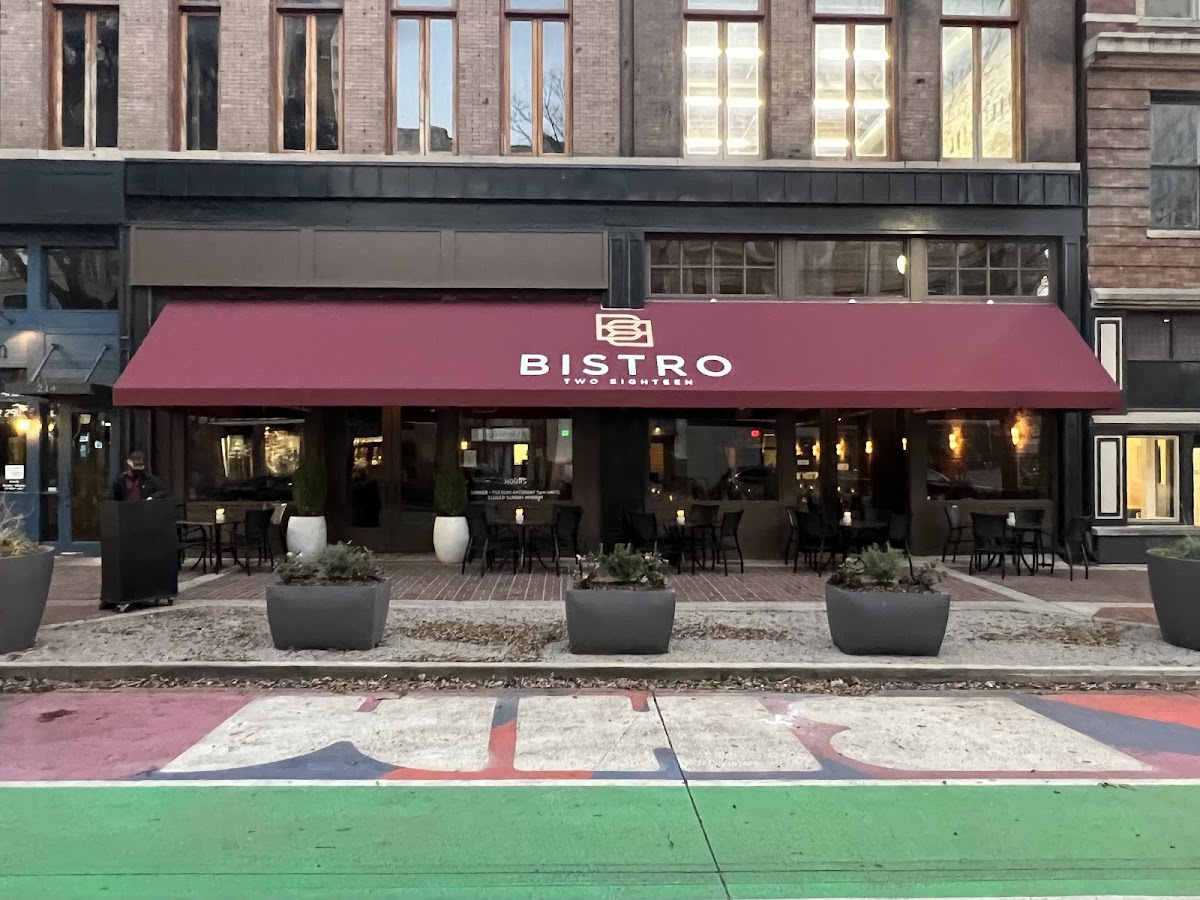 Bistro Two Eighteen - Romantic date spot in Birmingham