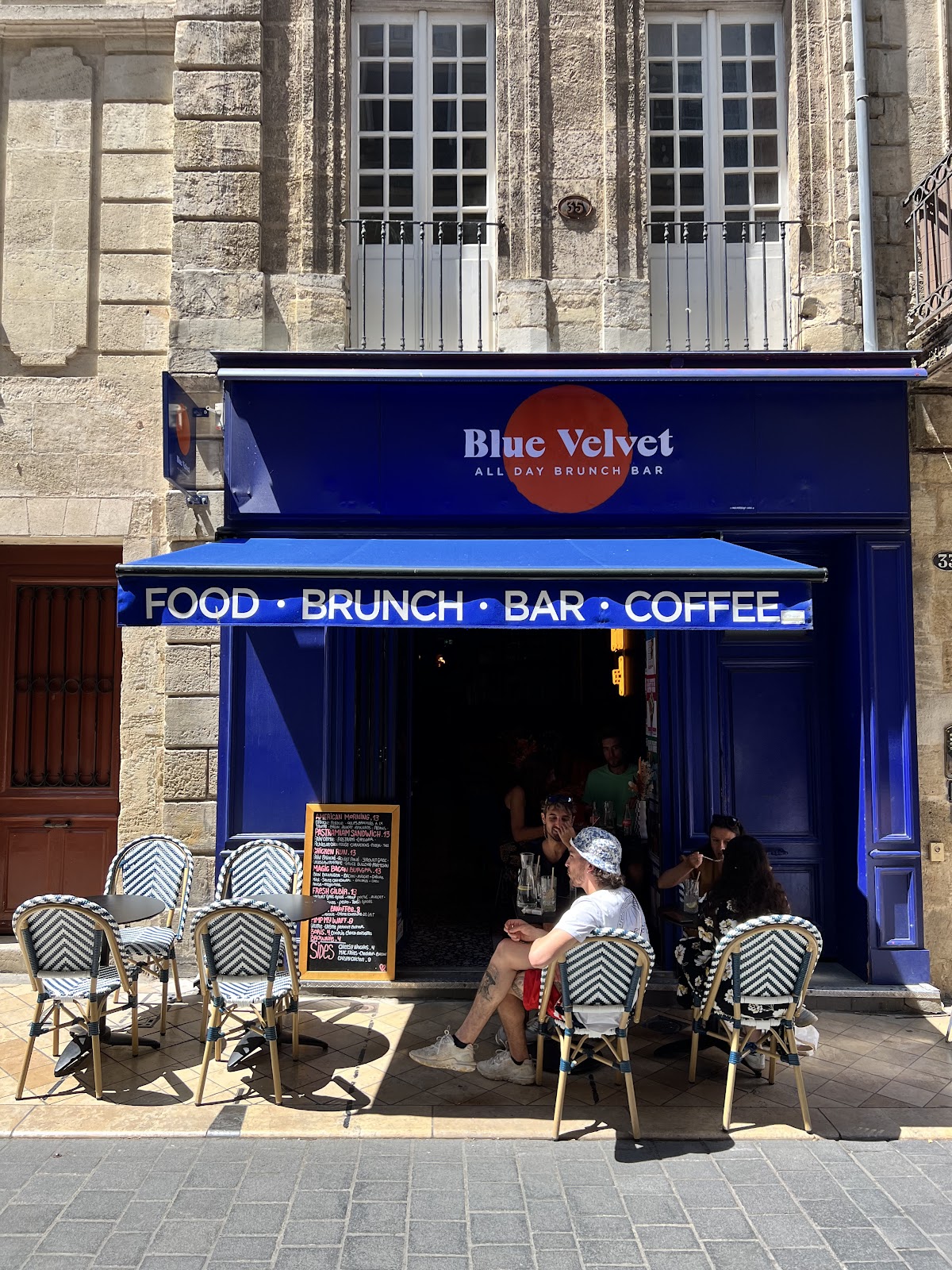 Blue Velvet Brunch Bar, foto 1