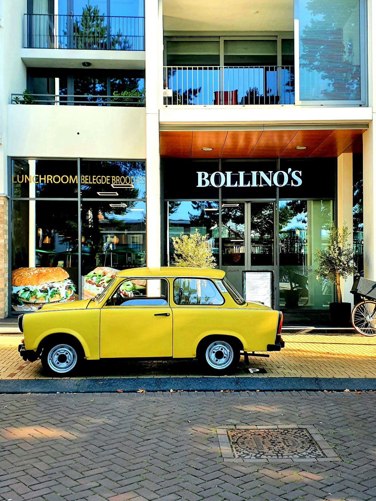 Bollino's Broodjes