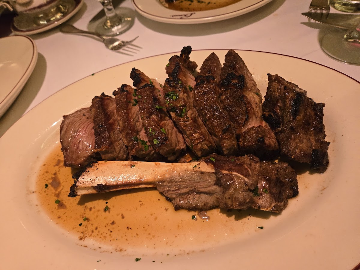 Bones Restaurant 4