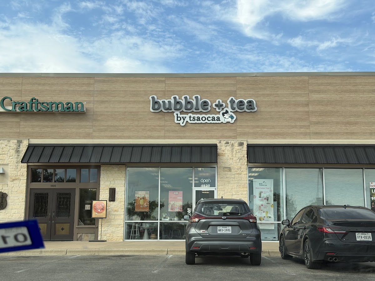 bubble + tea by Tsaocaa - Romantic date spot in Austin