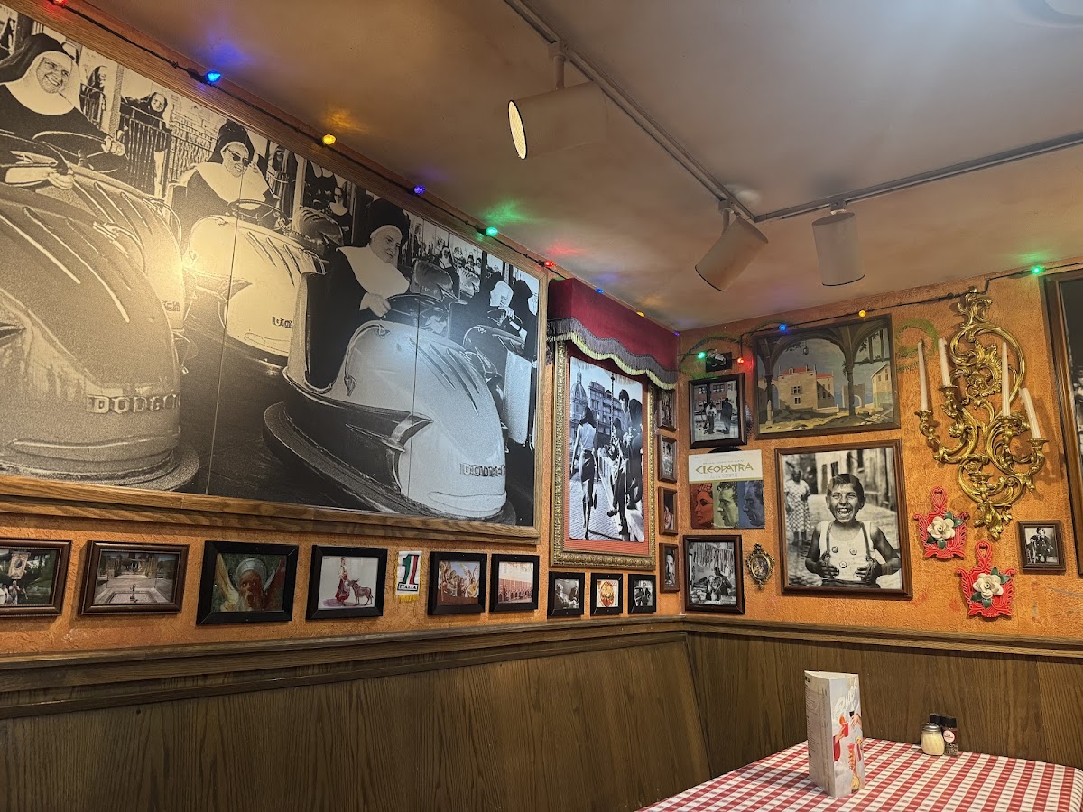 Buca di Beppo Italian Restaurant, foto 4