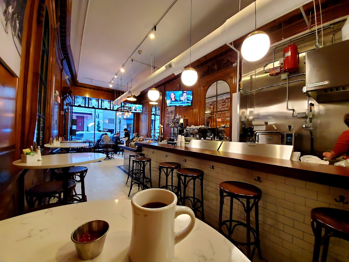 Cafe Bonjour, foto 1