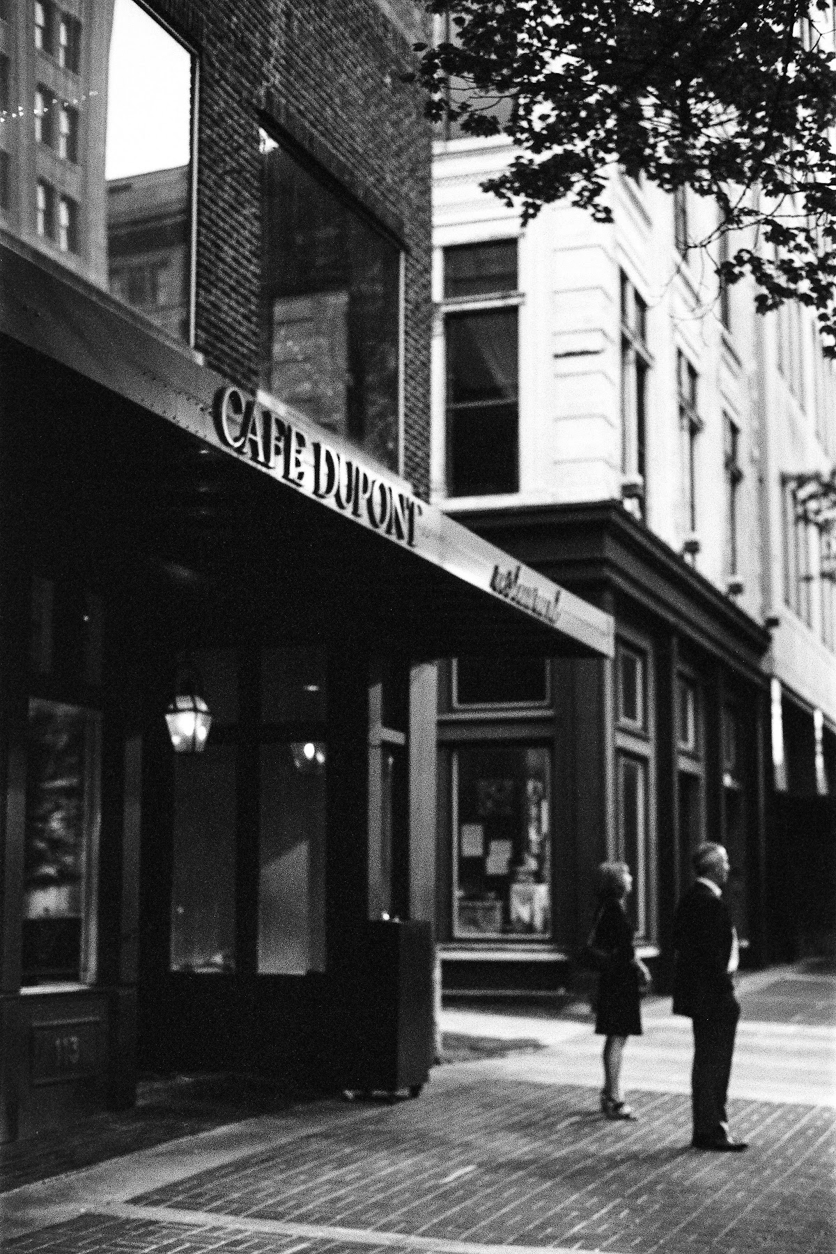 Cafe Dupont - Romantic date spot in Birmingham