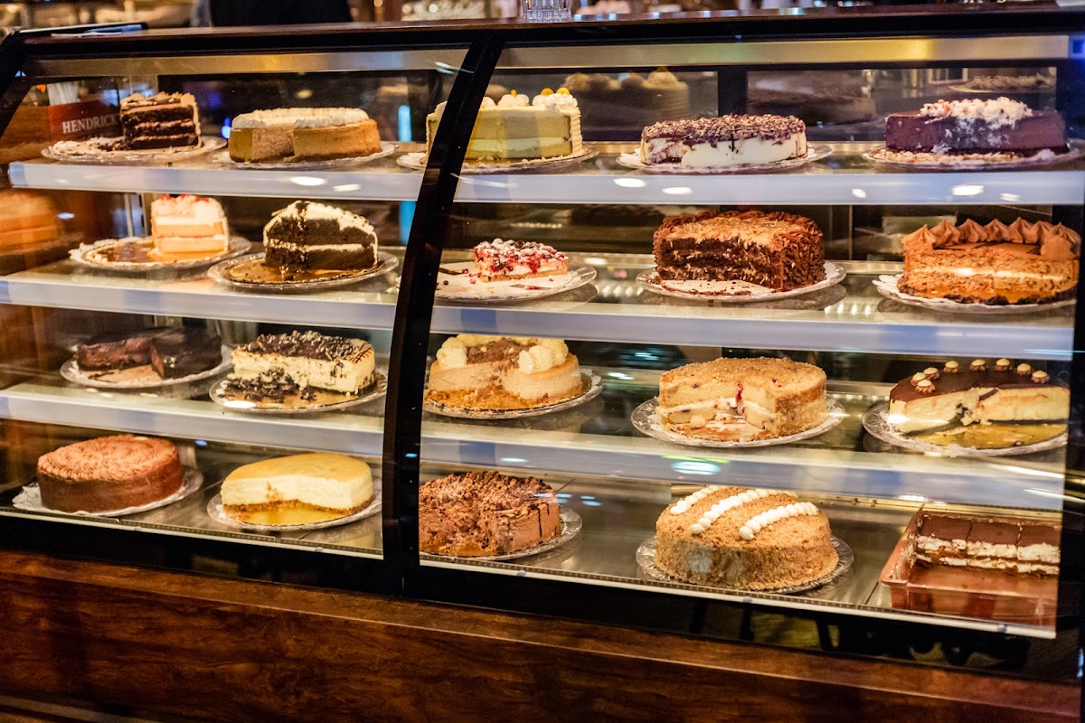 Café Intermezzo - Midtown - Romantic date spot in Atlanta