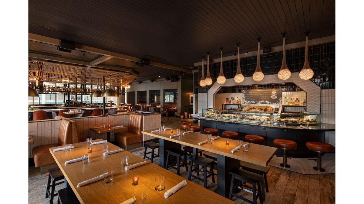 Caroline's Oyster Bar - Romantic date spot in Charlotte
