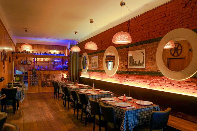 Casa Nostra - Romantic date spot in Amsterdam