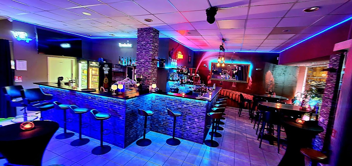 CoooL Music Bar