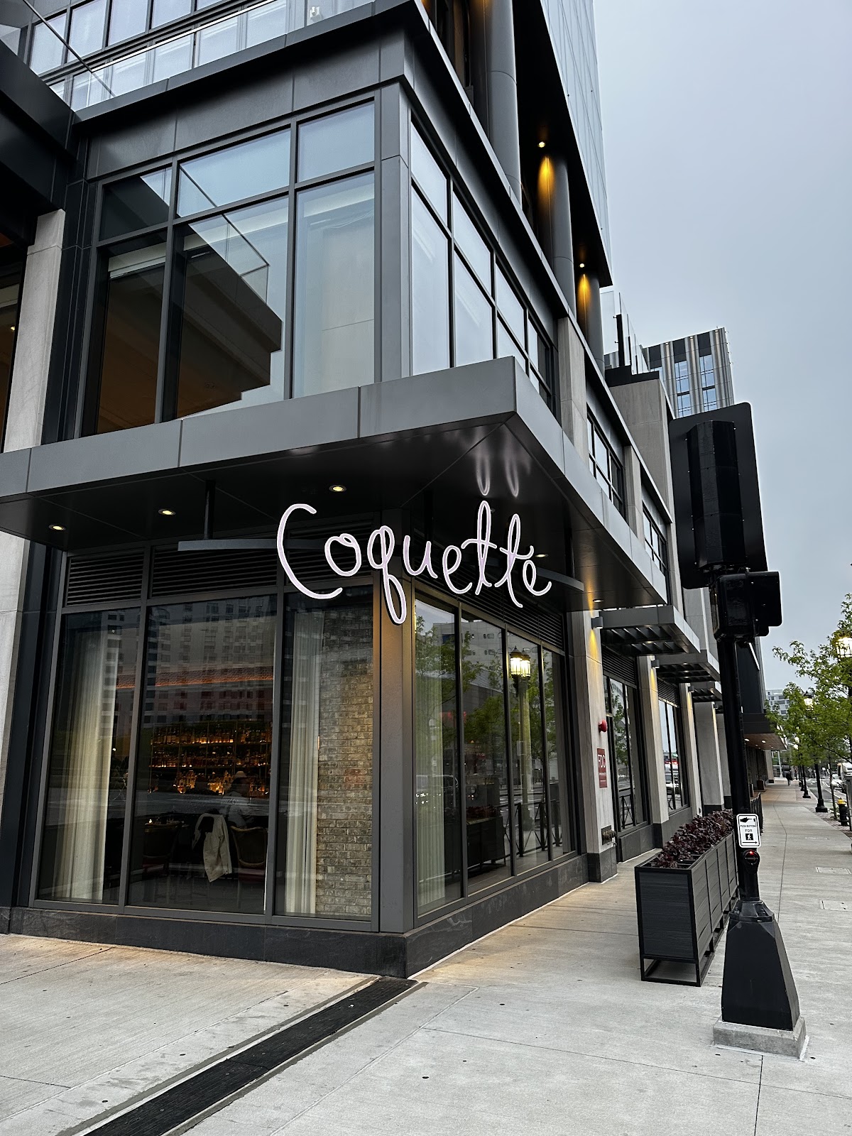 Coquette - Romantic date spot in Boston
