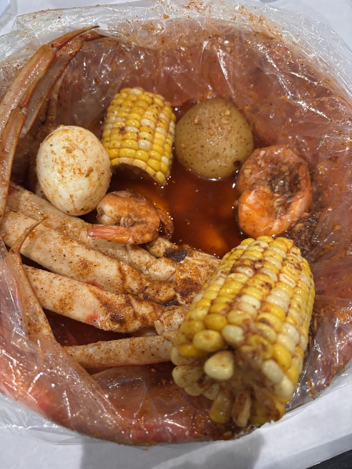 Crackin' Crawfish Seafood Bar & Restaurant 3