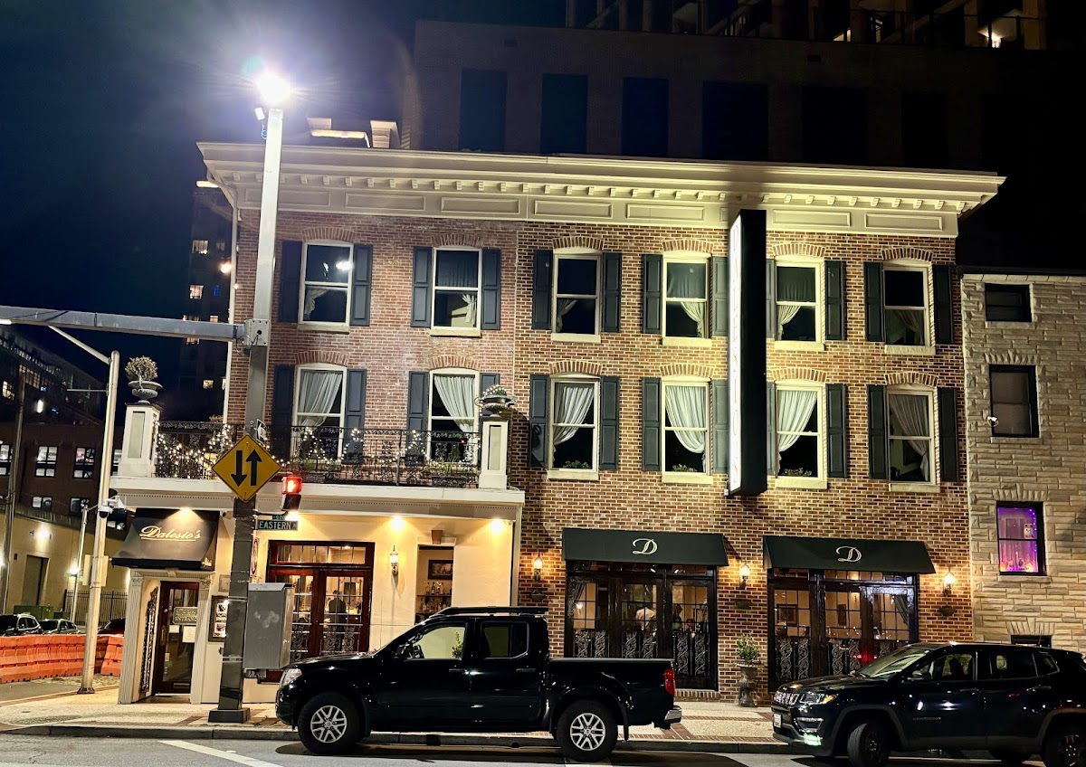 Dalesio's Of Little Italy 3