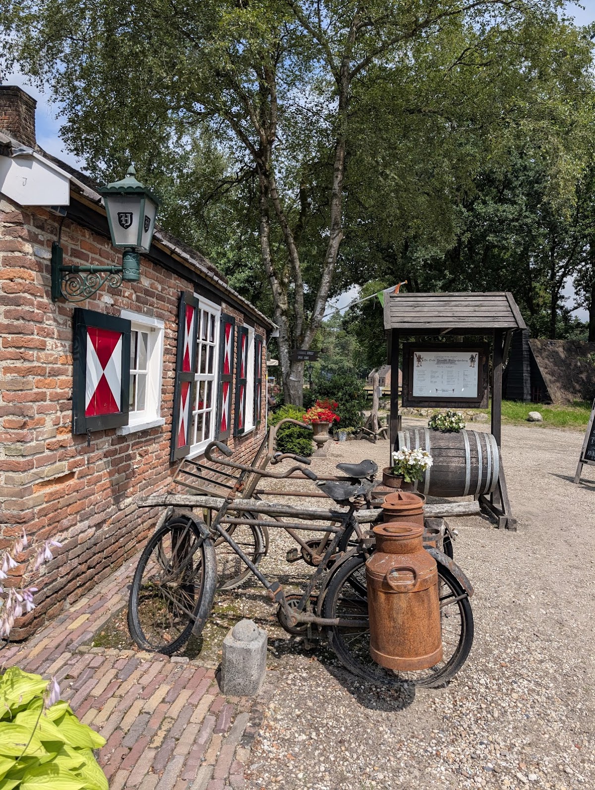 De Oude Drentse Boerenherberg (in openluchtmuseum Ellert en Brammert), photo 4