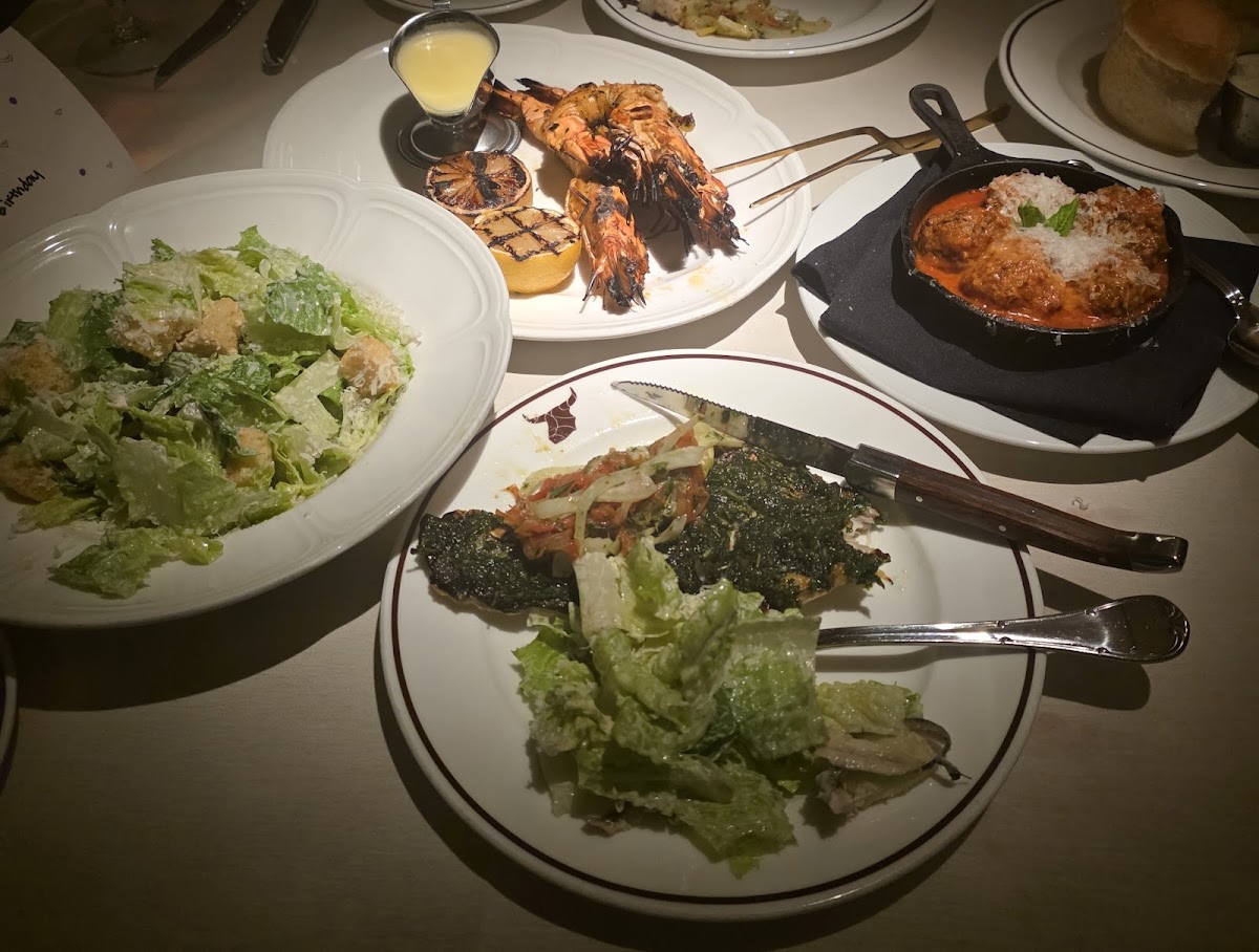 Dean's Italian Steakhouse 3