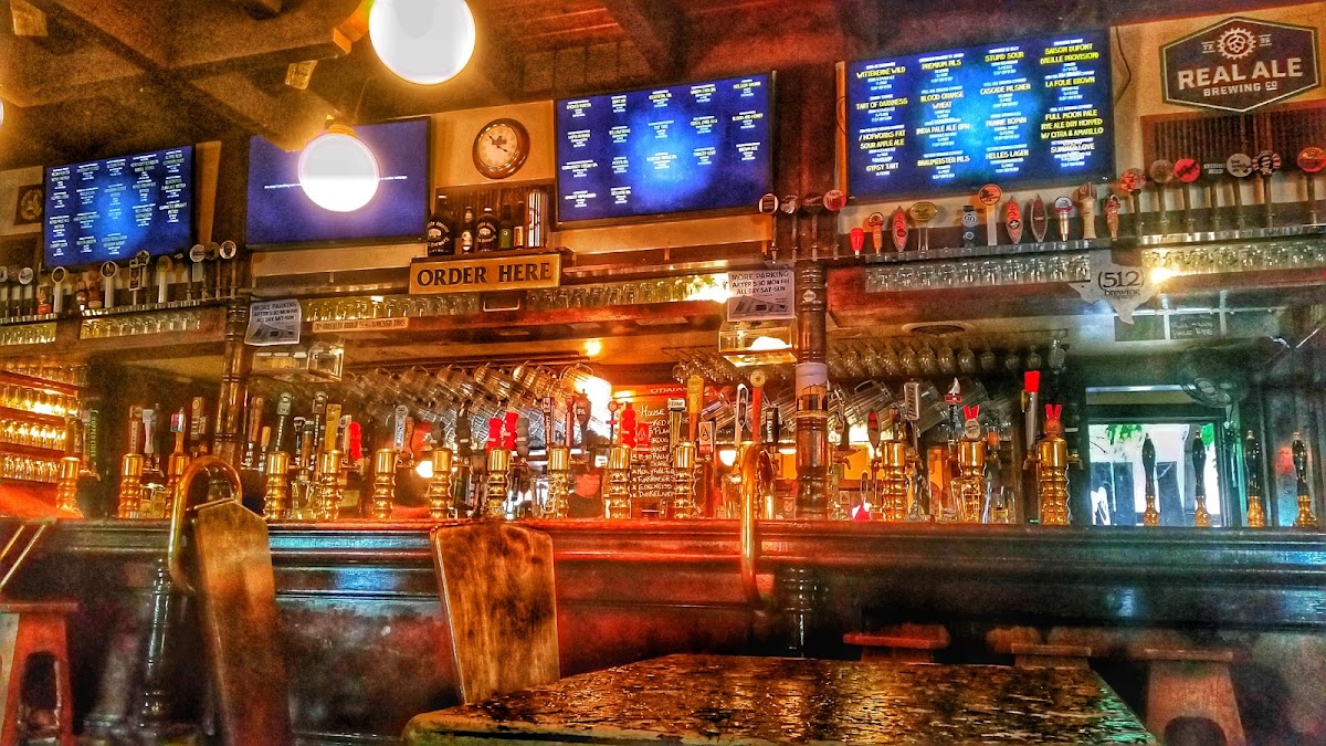 Draught House Pub & Brewery, foto 1