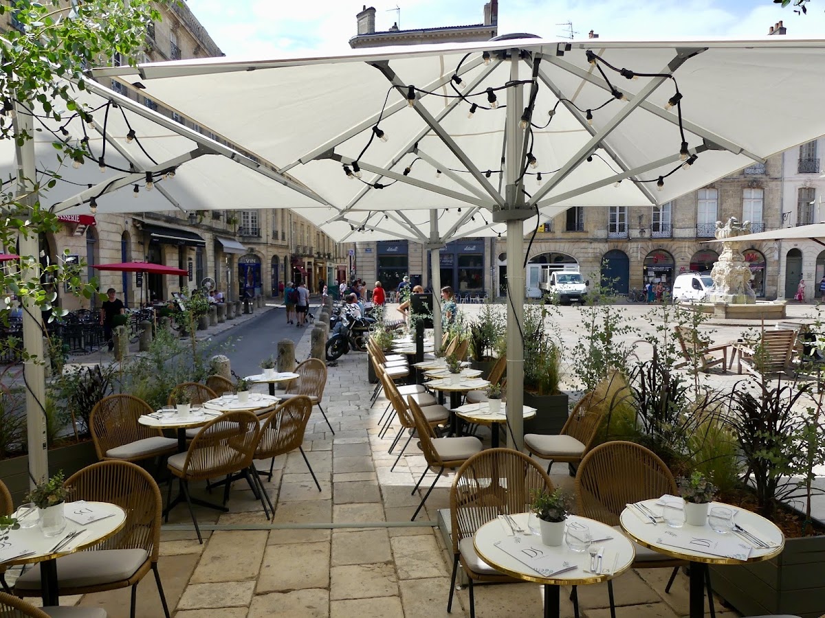 DS Café Bordeaux, foto 1