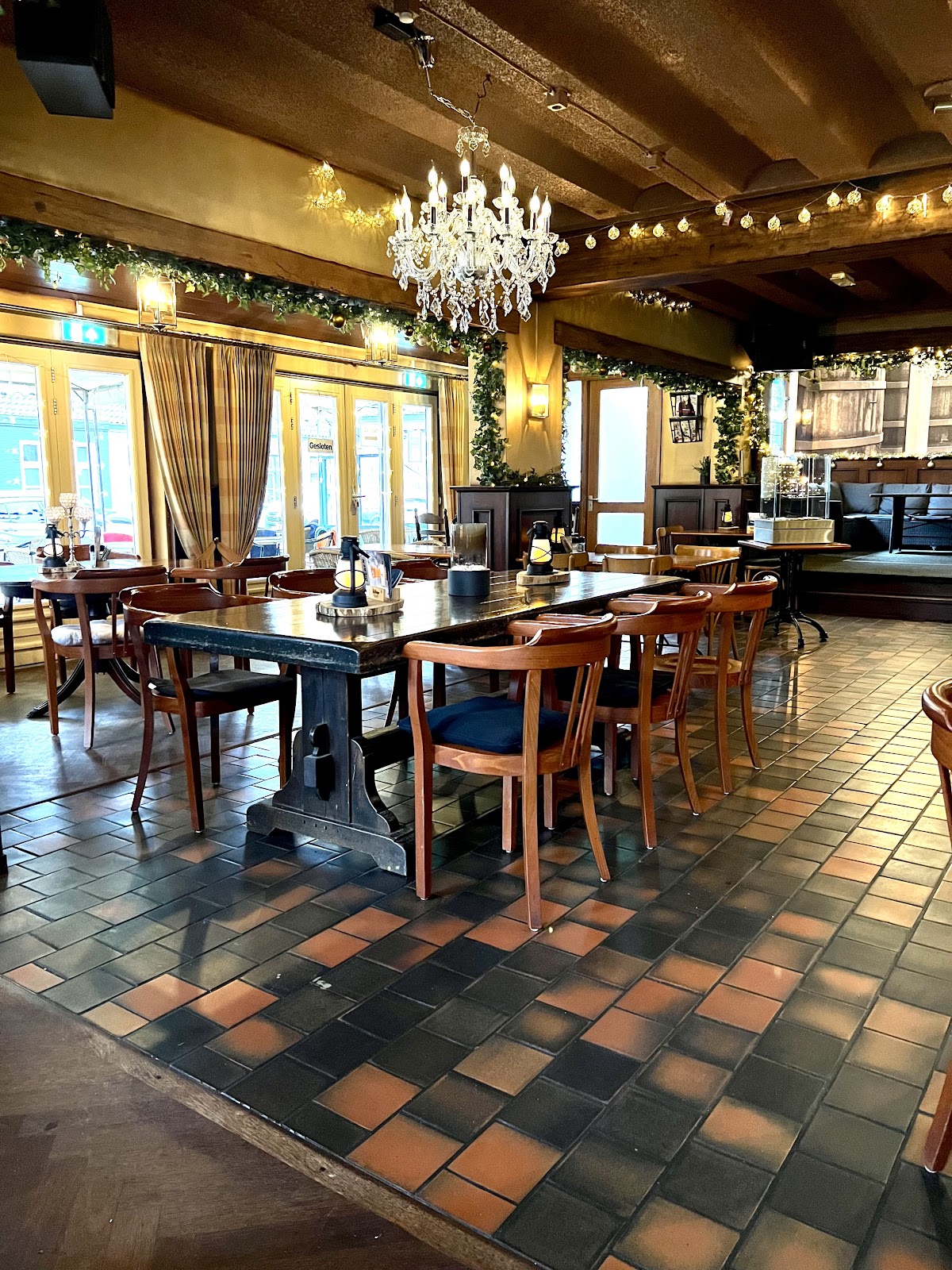 Eetcafé De Gouden Leeuw Bakel, foto 1
