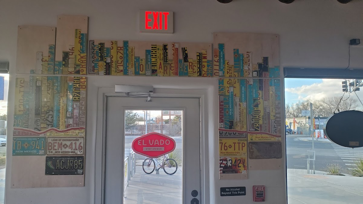 El Vado Tap Room - Romantic date spot in Albuquerque