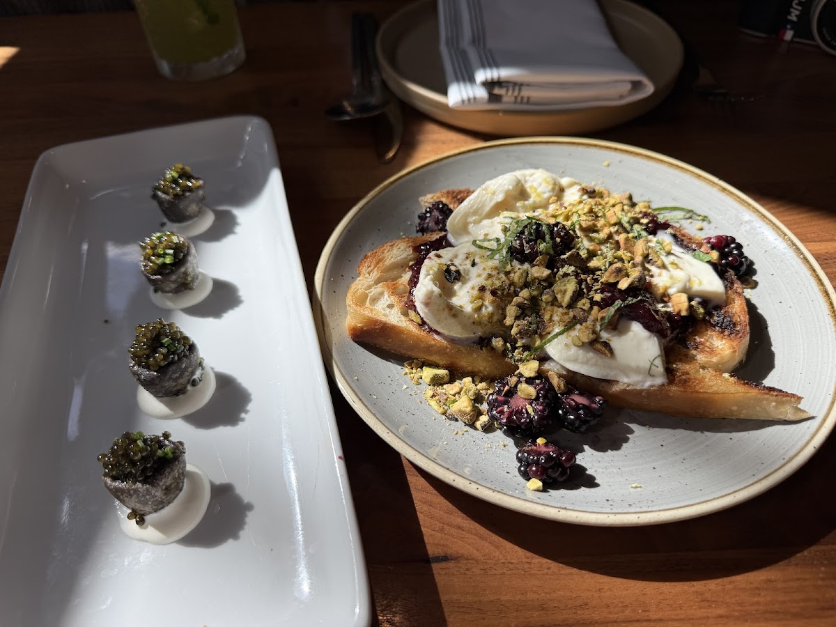 Ember Kitchen 4