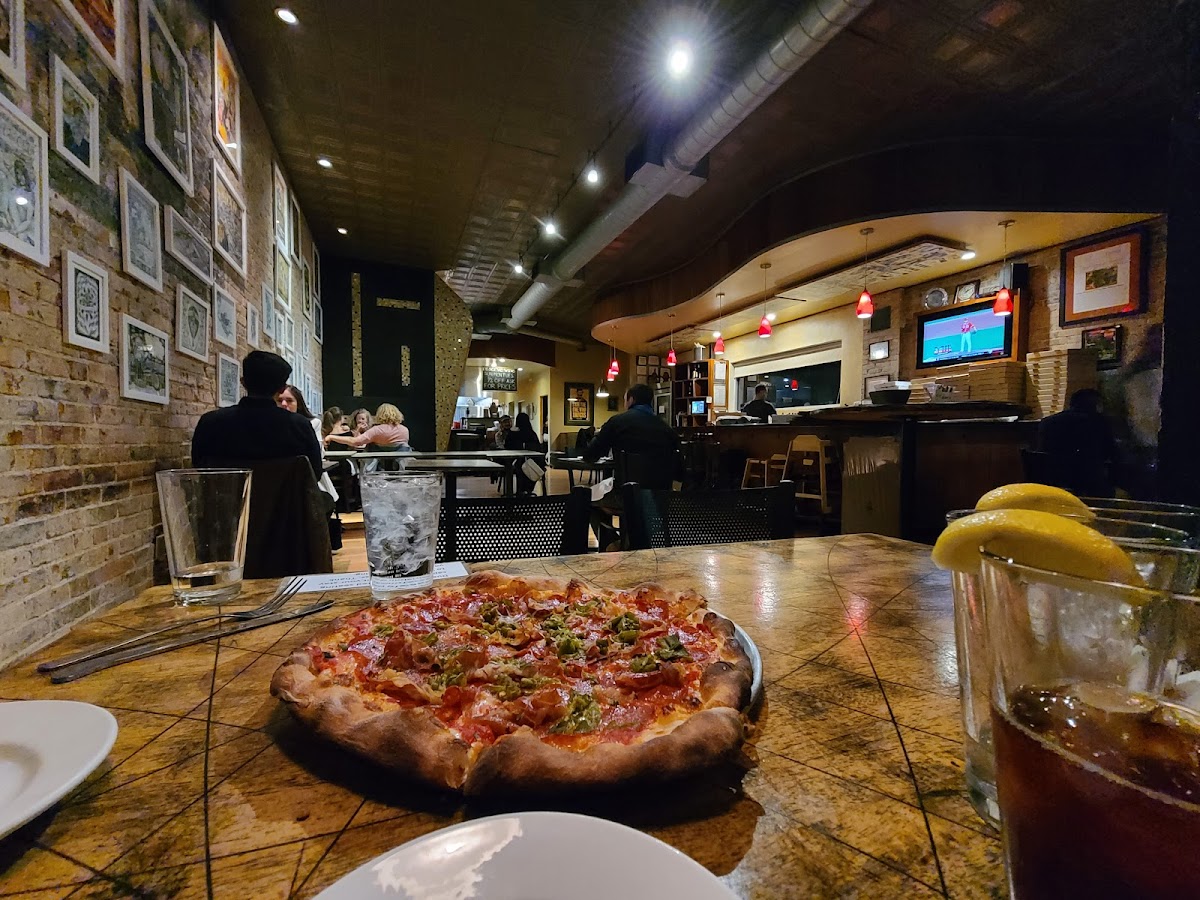 Farina Pizzeria & Wine Bar Downtown, Foto 2