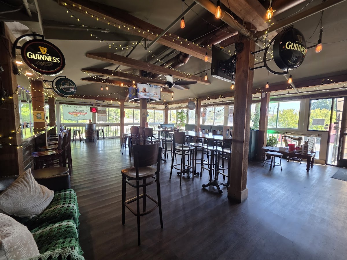 Finn’s Irish Restaurant & Tavern, foto 2