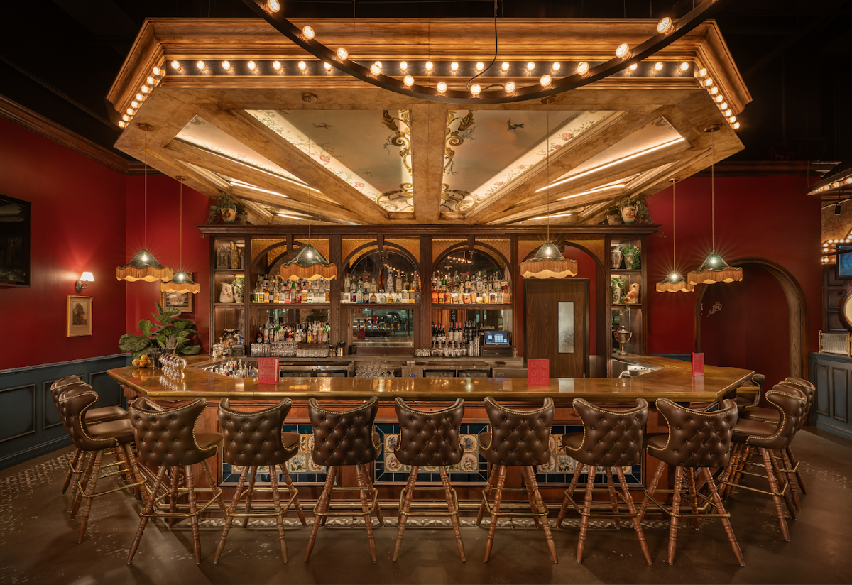 Flight Club Atlanta - Romantic date spot in Atlanta