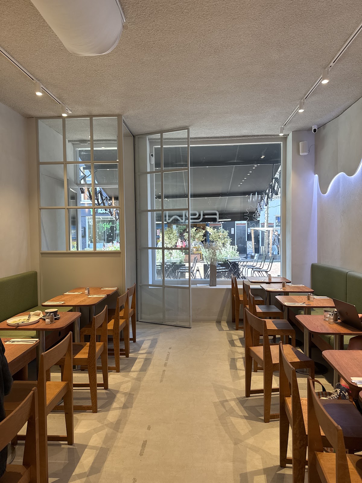 FLOW BRUNCH & SPECIALTY COFFEE, foto 1