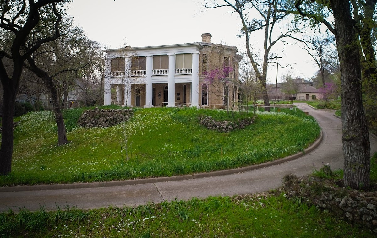Flower Hill Center 2