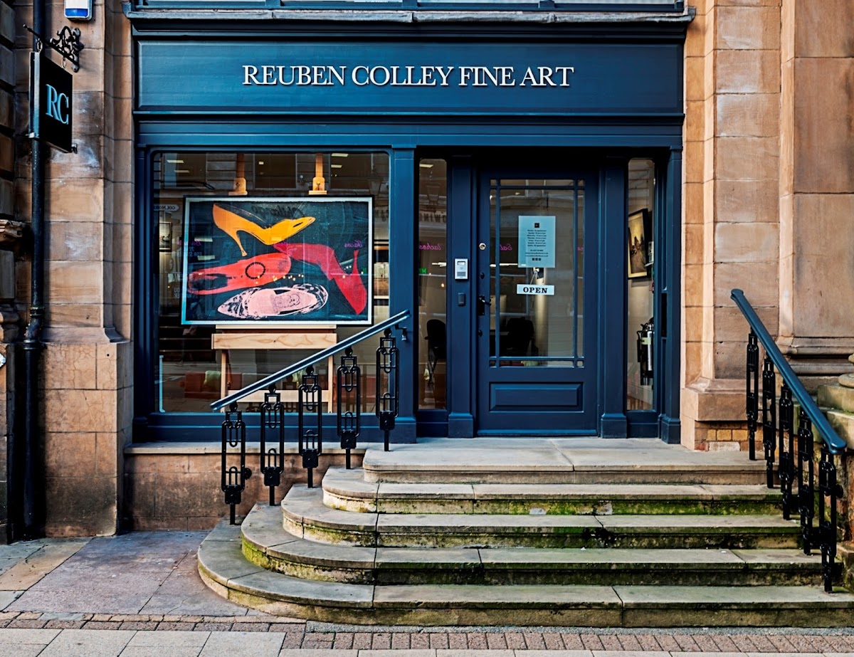 Forward Gallery, photo 2
